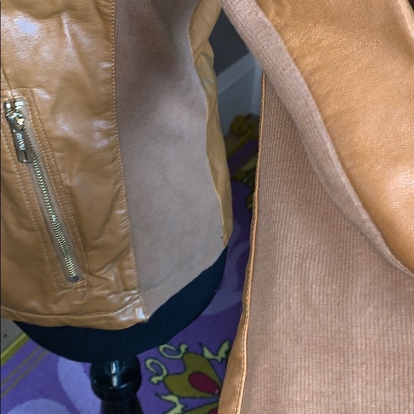 Kenneth Cole reaction tan bomber jacket - Picture 4 of 8